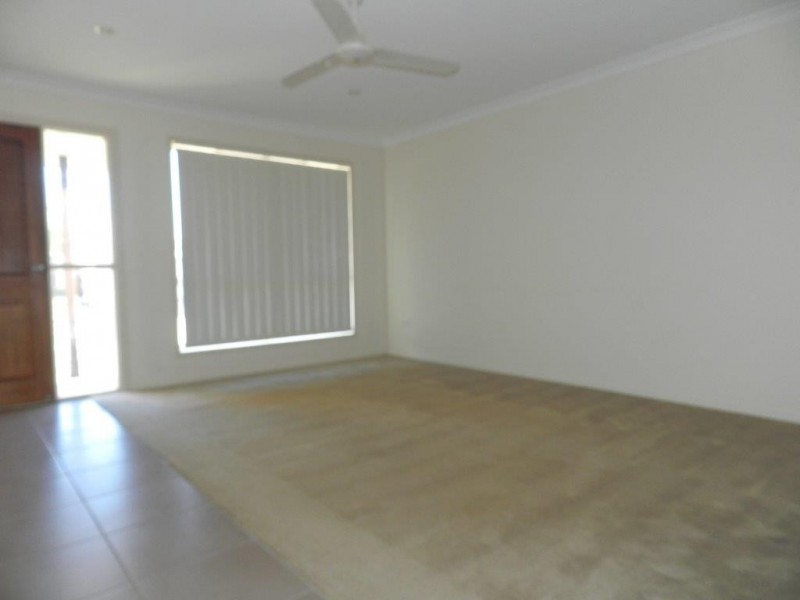 9 Leichhardt Close, Glen Eden QLD 4680