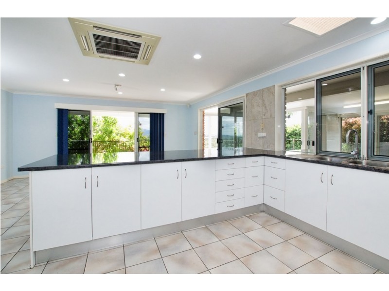 12 Piper Street, West Gladstone QLD 4680