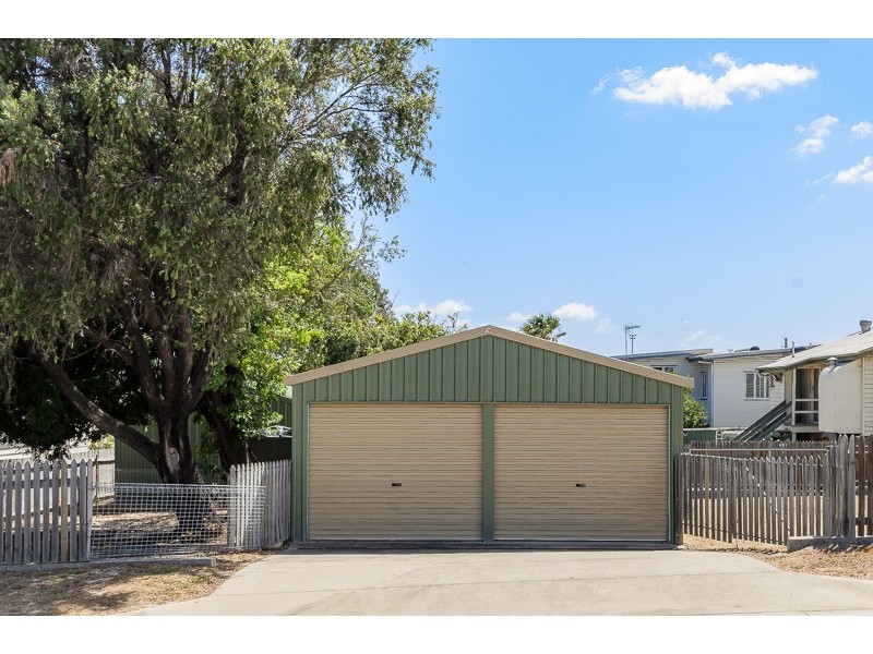 16 Bonar Street, South Gladstone QLD 4680