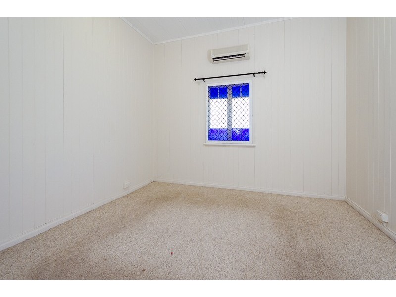 16 Bonar Street, South Gladstone QLD 4680