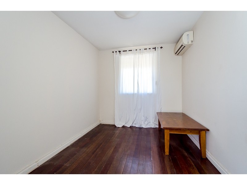 16 Bonar Street, South Gladstone QLD 4680