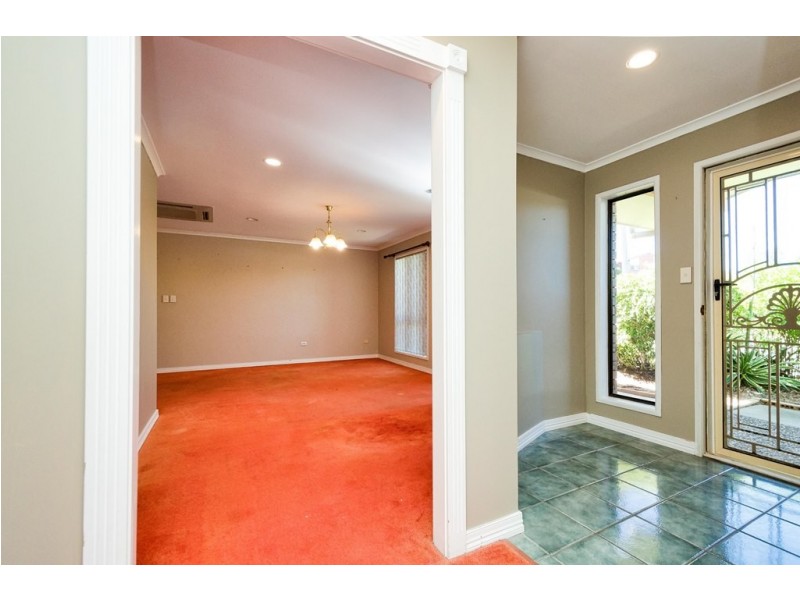 5 Cooloola Close, South Gladstone QLD 4680