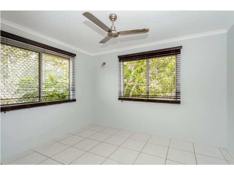 3 Tuna Street, Toolooa QLD 4680