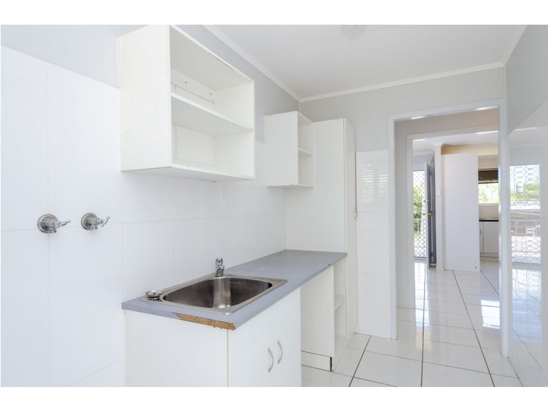 3 Tuna Street, Toolooa QLD 4680