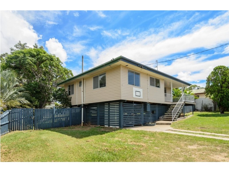 3 Tuna Street, Toolooa QLD 4680
