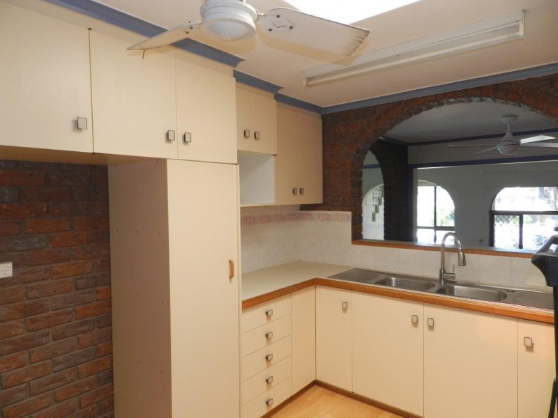 121 Philip Street, Sun Valley QLD 4680