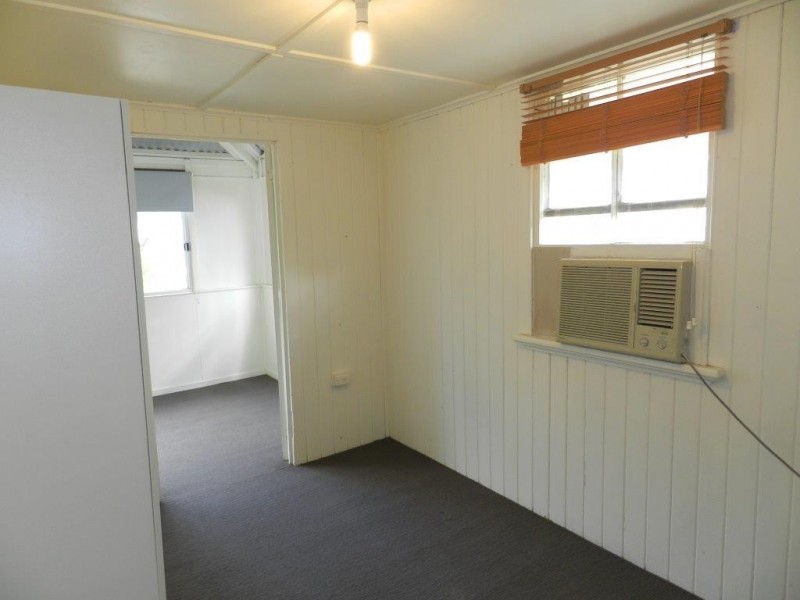 2 Herbert Street, Gladstone QLD 4680