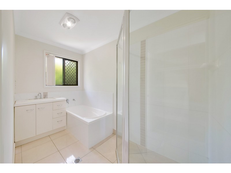 159a J Hickey Avenue, Clinton QLD 4680