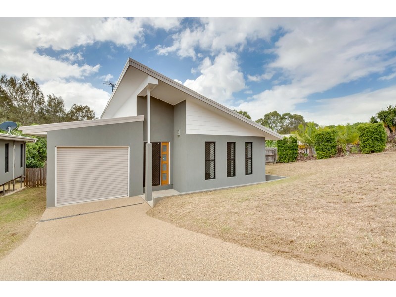 159b J Hickey Avenue, Clinton QLD 4680