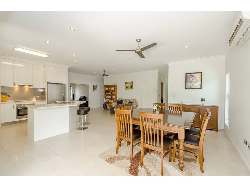 14 Oasis Court, South Gladstone QLD 4680