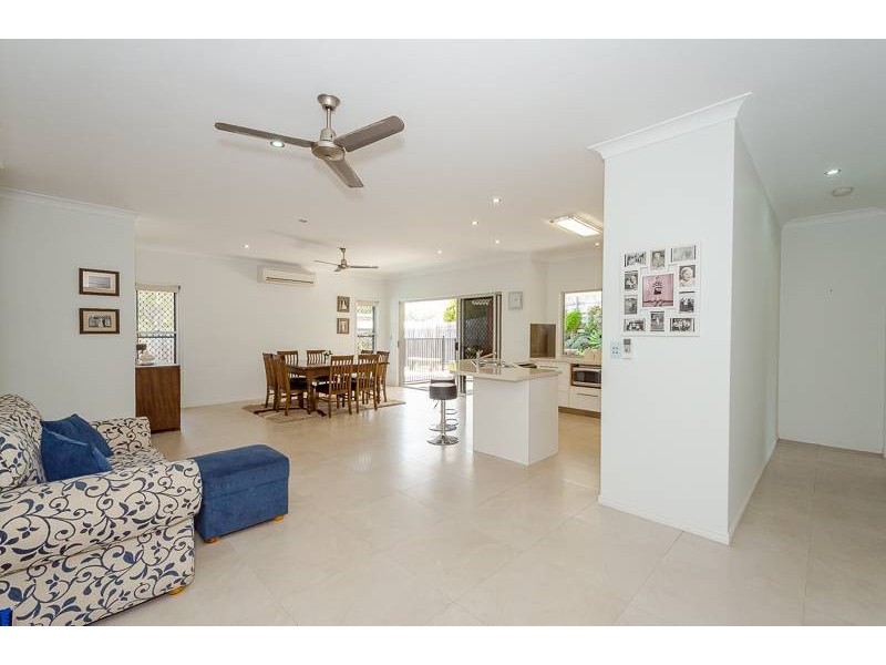 14 Oasis Court, South Gladstone QLD 4680