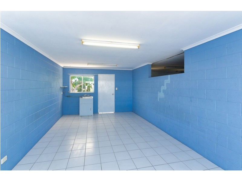 25 FLETCHER STREET, West Gladstone QLD 4680