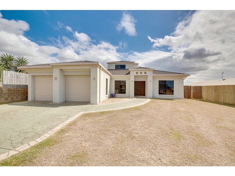 18 DORINDA CLOSE, Clinton QLD 4680