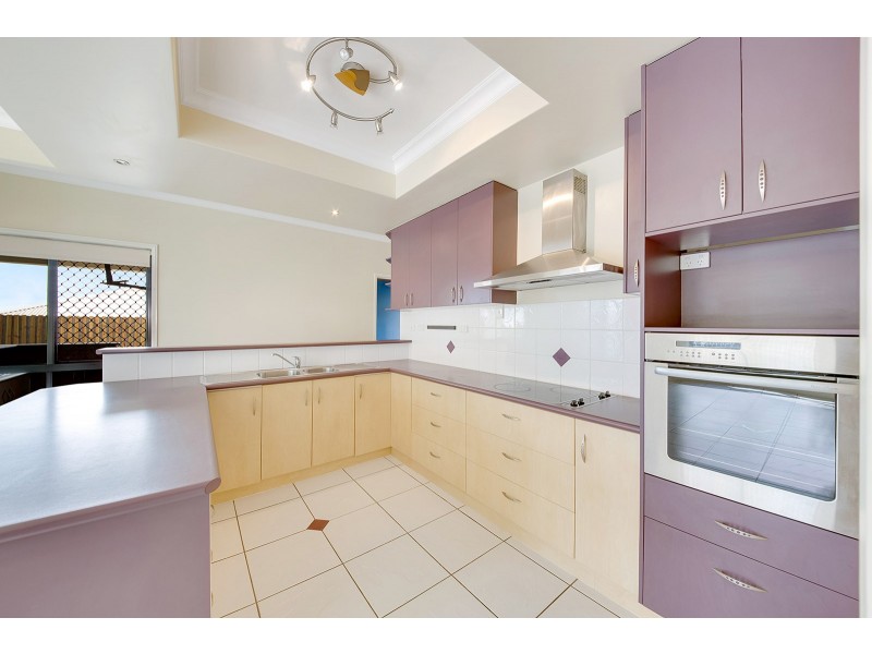 18 DORINDA CLOSE, Clinton QLD 4680