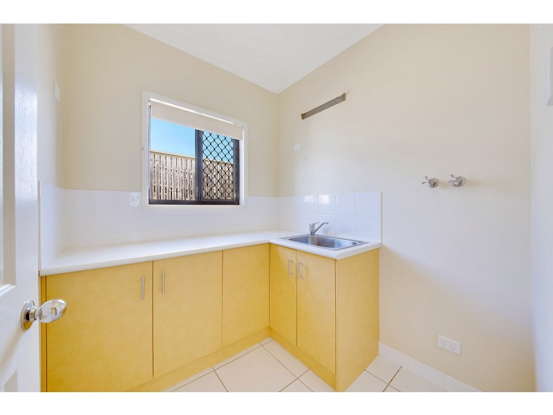 18 DORINDA CLOSE, Clinton QLD 4680