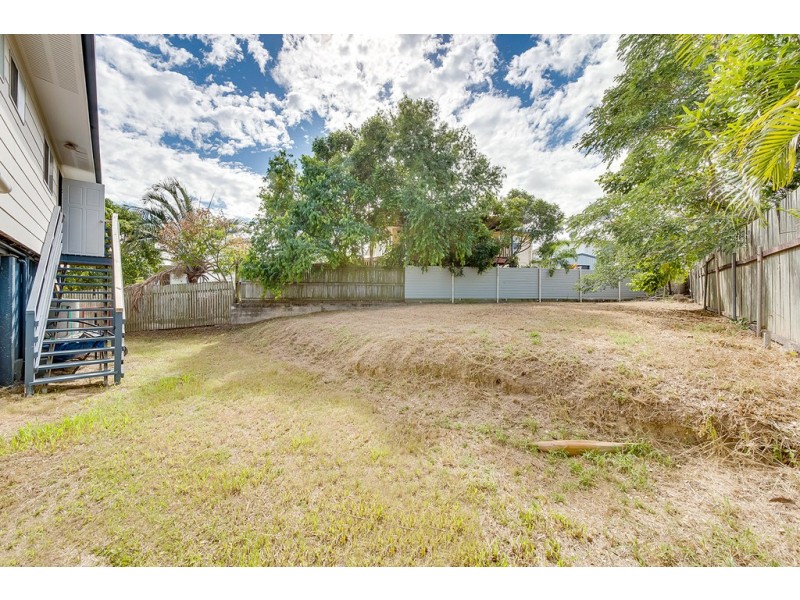 6 Mallee Court, Sun Valley QLD 4680