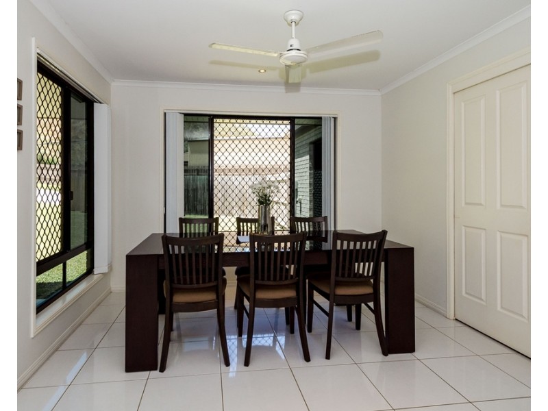 3 Southern Cross Close, Telina QLD 4680