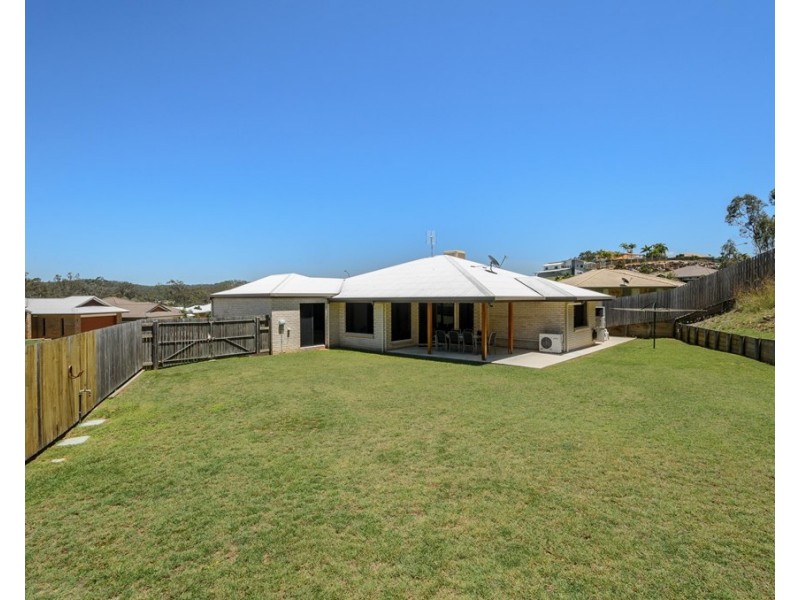 3 Southern Cross Close, Telina QLD 4680