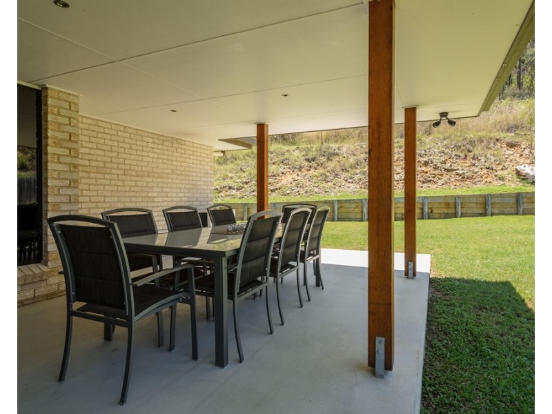 3 Southern Cross Close, Telina QLD 4680