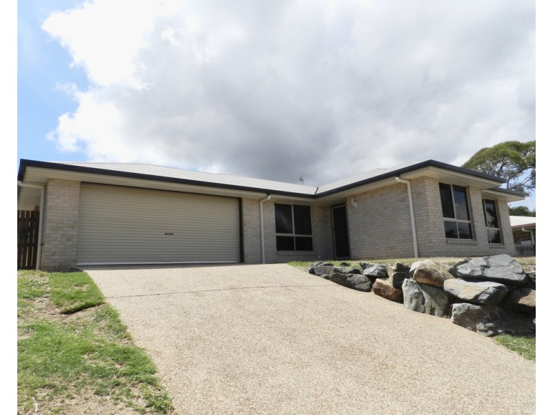 43 Clarance Drive, New Auckland QLD 4680