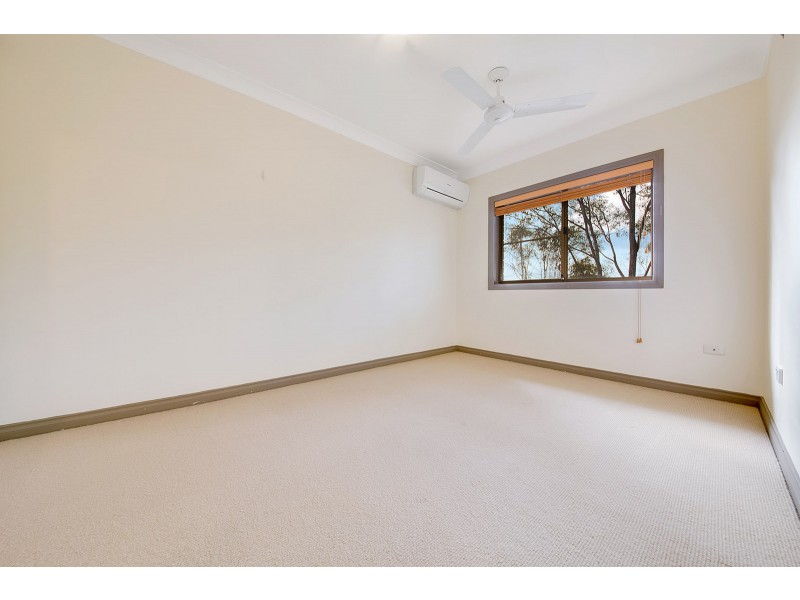 13/8 Nothling Street, New Auckland QLD 4680