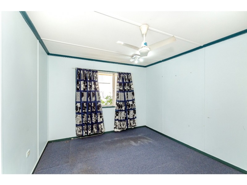 10 Elizabeth Street, South Gladstone QLD 4680