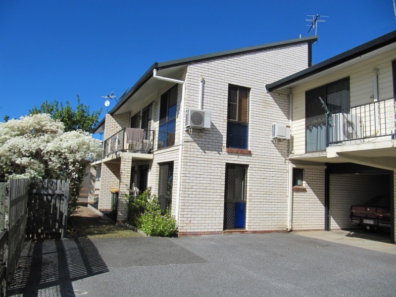 Unit 1/16 Kent Street, West Gladstone QLD 4680