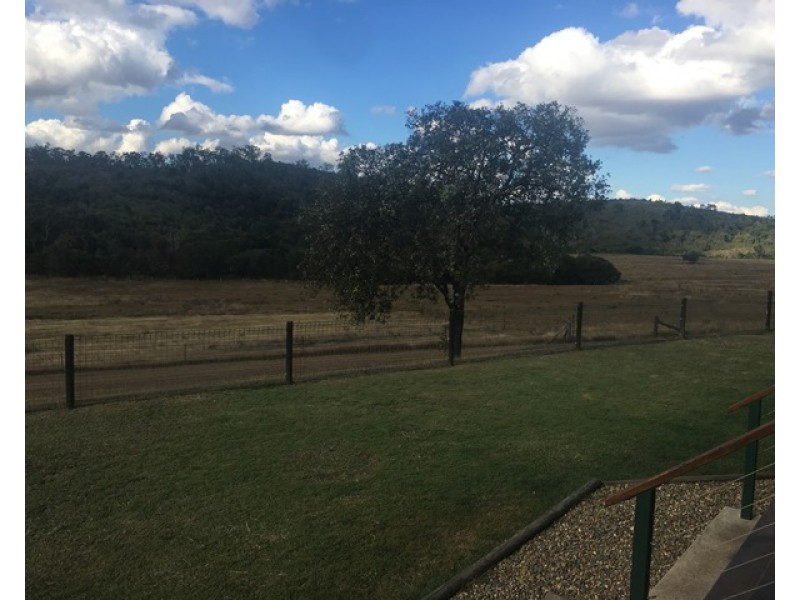 591 Hutt Creek Road, Bracewell QLD 4695