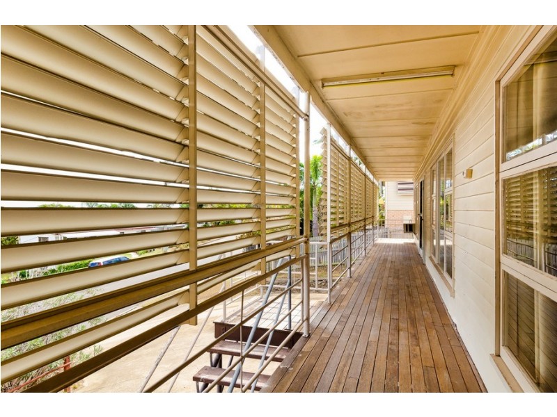 18-20 Grayson Street, West Gladstone QLD 4680