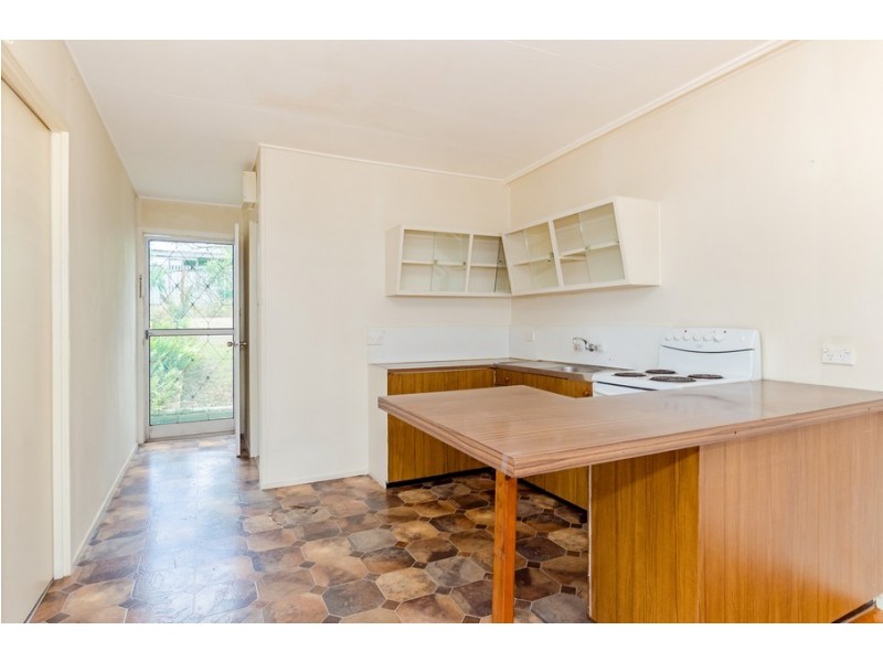 18-20 Grayson Street, West Gladstone QLD 4680