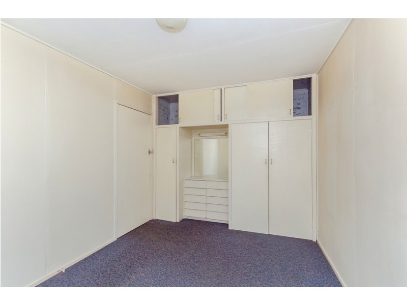 18-20 Grayson Street, West Gladstone QLD 4680