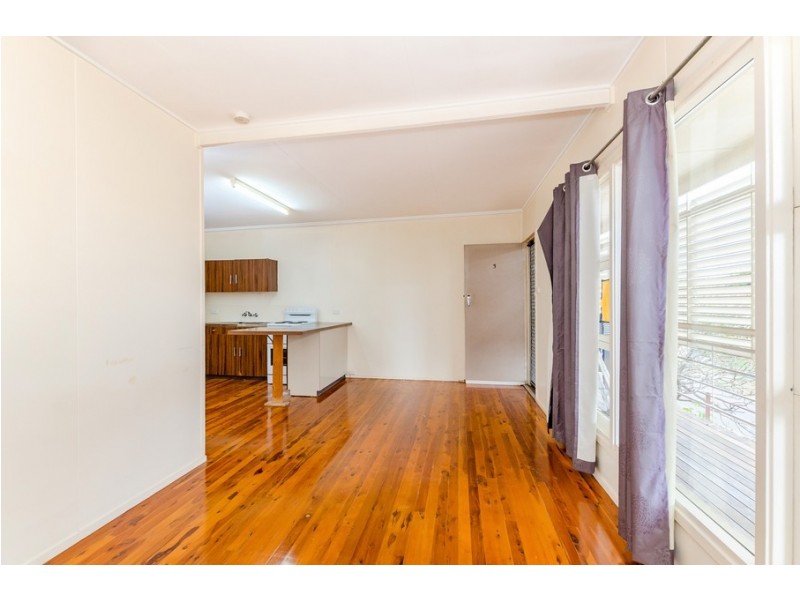 18-20 Grayson Street, West Gladstone QLD 4680