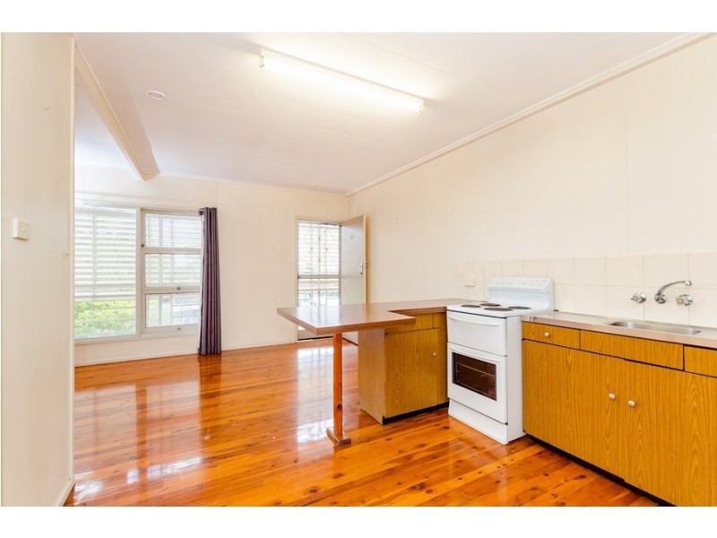 18-20 Grayson Street, West Gladstone QLD 4680