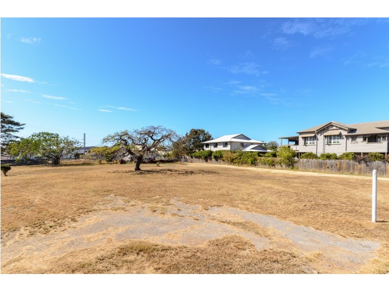 114 Auckland Street, Gladstone QLD 4680