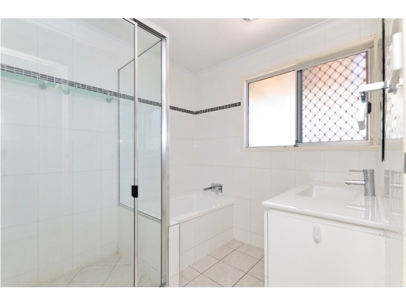 29 Dixon Drive, Telina QLD 4680