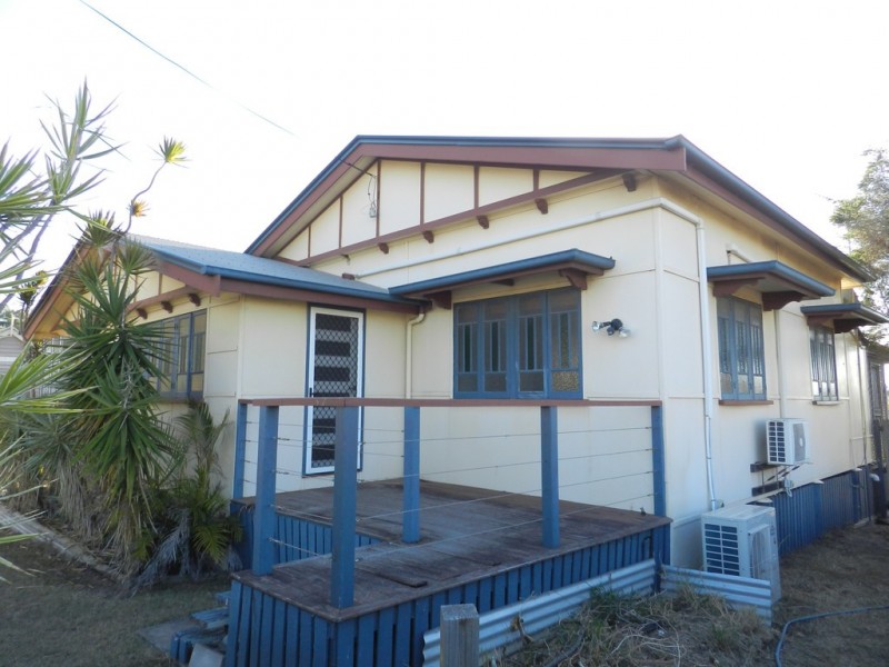 14 Pier Street, South Gladstone QLD 4680