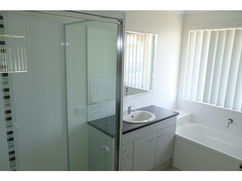 33 TARRAWONGA DRIVE, Calliope QLD 4680