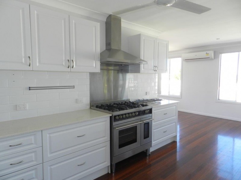 39 Robert Street, South Gladstone QLD 4680