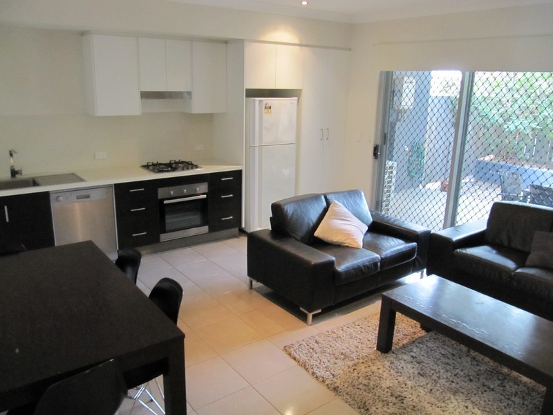 3/26 ROSSELLA STREET, West Gladstone QLD 4680