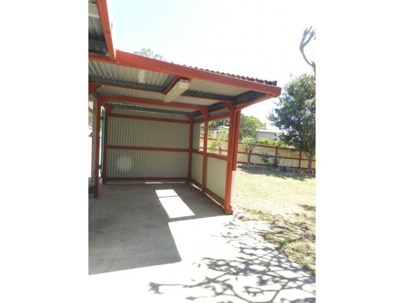 34 Rossella Street, West Gladstone QLD 4680