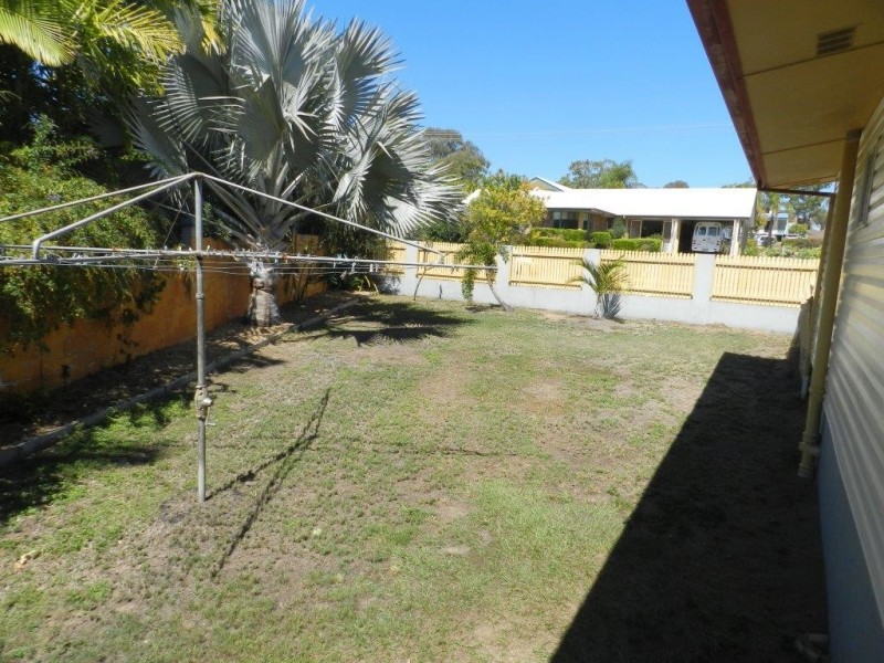34 Rossella Street, West Gladstone QLD 4680