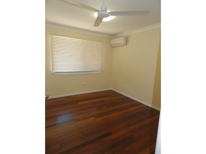 34 Rossella Street, West Gladstone QLD 4680