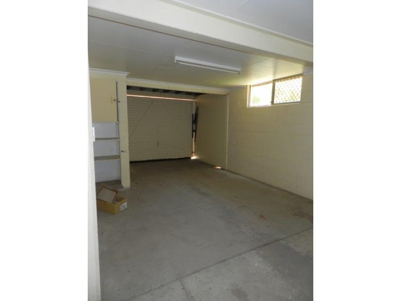 98 Elizabeth Street, South Gladstone QLD 4680