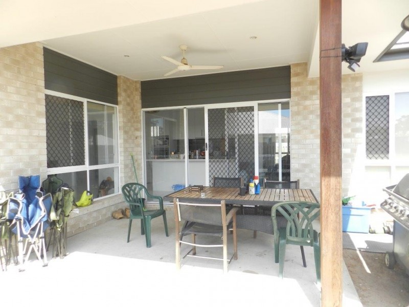 11 Sundew Street, New Auckland QLD 4680