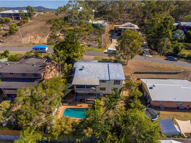 9 Dame Pattie Avenue, Clinton QLD 4680