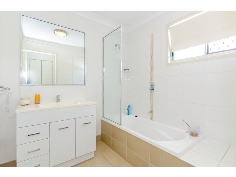 9 – 9 Cavella Drive, Glen Eden QLD 4680