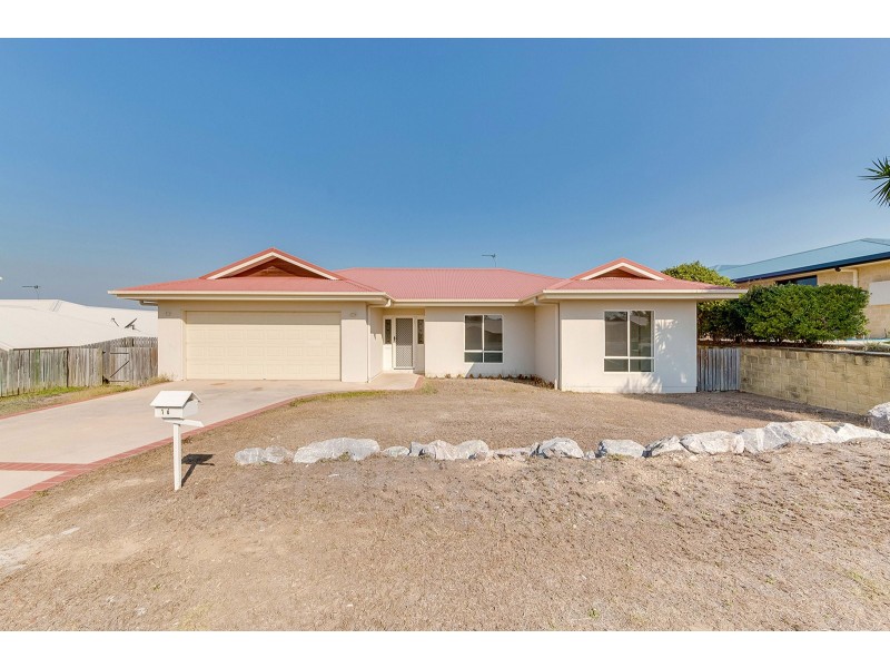16 Viewpoint Way, New Auckland QLD 4680