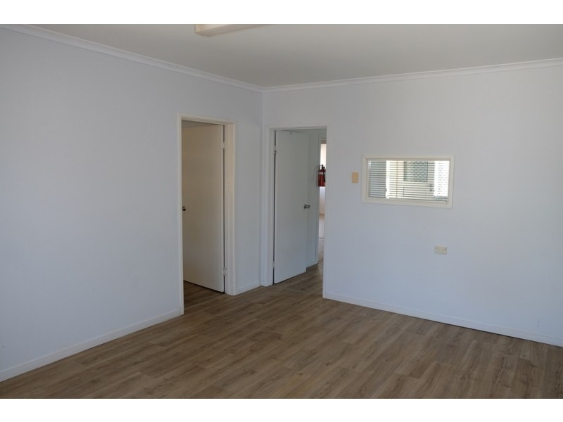 19 Dawson Road, West Gladstone QLD 4680