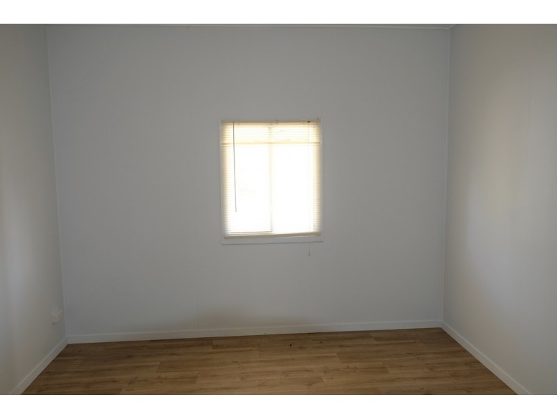 19 Dawson Road, West Gladstone QLD 4680