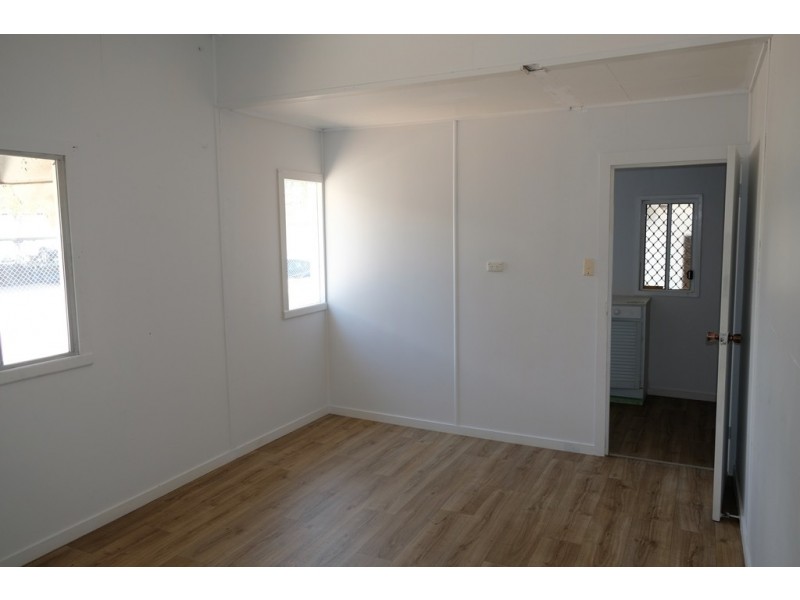 19 Dawson Road, West Gladstone QLD 4680